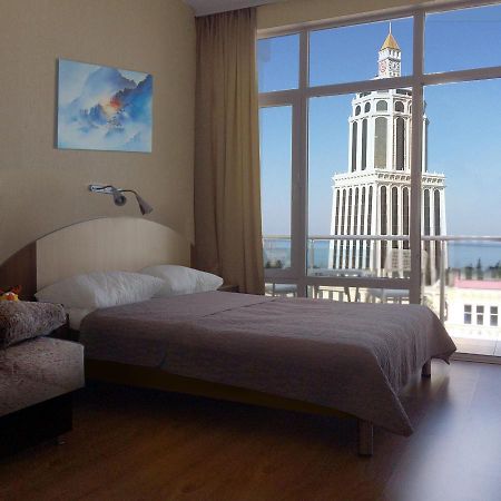 Apartments In The Center Of Batumi Bagian luar foto
